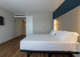 Travelodge Malaga Aeropuerto 3