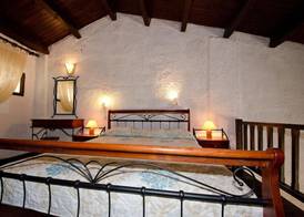 Delphi Hotel 5