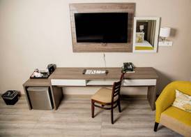 Two Rivers Hotel 4