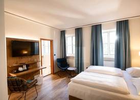 Landhotel Kauzenberg 3
