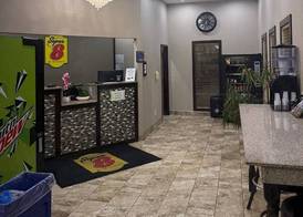 Super 8 by Wyndham Mount Vernon, IL 2