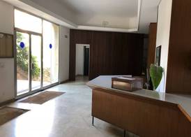 Etnea Glamour House 2