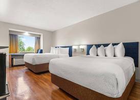Microtel Inn and Suites - Salisbury 4