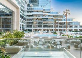 FIVE LUXE 5