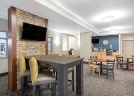AmericInn by Wyndham Humboldt 3
