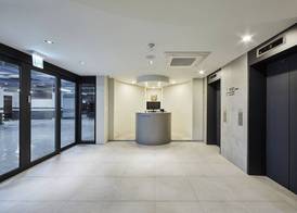 Hotel Intro 2