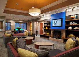 Courtyard by Marriott Toronto Downtown 2