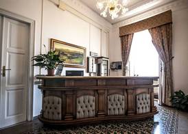 Hotel AeR BJ Vittoria 5