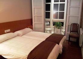 Hotel Montes 5