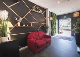 Hotel Mondial 4