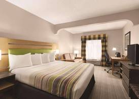 Country Inn & Suites by Radisson, Griffin, GA 5