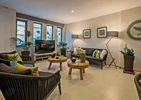 Icarus Suite Apartments 3