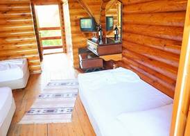 Woodline Hotel 3