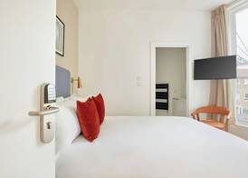 The Prince Hotel Vauxhall Central London Riverside 4