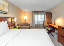 Comfort Inn Airport 4