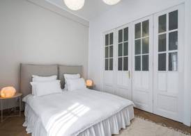 Calea 3BR Victoriei Stunner - Two Living Rooms - Balconies on the Avenue 5