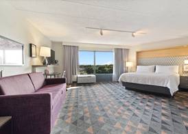 Holiday Inn CHICAGO NW CRYSTAL LK CONV CTR by IHG 3