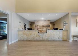 Best Western Plus Killeen - Fort Hood Hotel & Suites 2