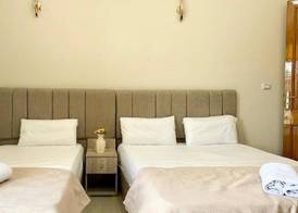 La Bella Casa Hostel 3