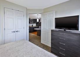Candlewood Suites INDIANAPOLIS AIRPORT by IHG 3