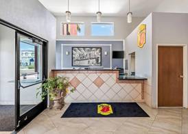 Super 8 by Wyndham Marana/Tucson Area 2