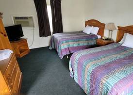 Town & Country Inn 5