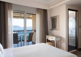 Karalis City Hotel 4