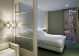 Ako Suite 4