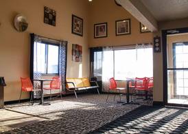 North Town Inn & Suites 5