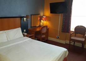 CHATSWORTH HOTEL 4