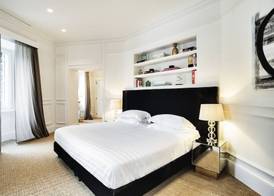 The Shire Hotel 3