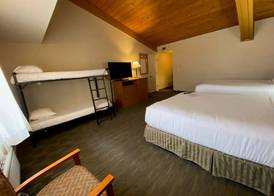 Best Western Sheridan Center 5
