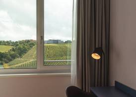 Holiday Inn - the niu, Form Stuttgart Feuerbach by IHG 2