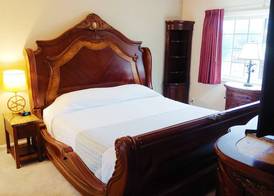 Grand Wood Suites 3