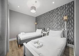 Queensferry Guest house 4