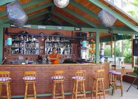 Amos Hotel 5