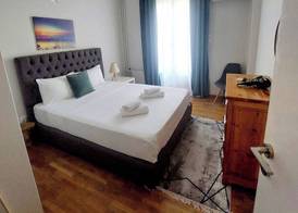 Athens Apartment 1-min Walk to Kato Patissia Metro 3