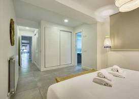 San Francisco Top-Luxury, by Homing U 2
