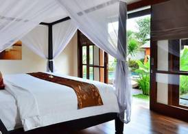 The Khayangan Dreams Villa Umalas 2
