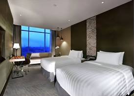 Aston Priority Simatupang Hotel and Conference Center 4