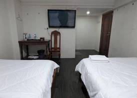 Empire House Phnom Penh 5