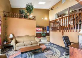 Econo Lodge Inn & Suites Fairview Heights St Louis 2