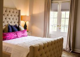 Old Capitol Inn 3