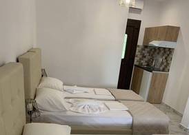 MANGO Skiathos 2