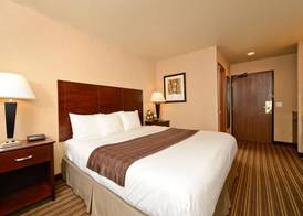 Yellowstone West Gate Hotel 4