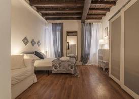 GuestHost - Fori Imperiali Apartment 2