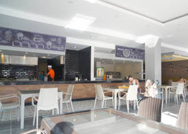 Club Aqua Plaza 3