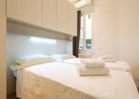 Bargello Modern by MMega 3