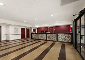 Red Roof Inn Martinsburg 2