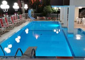 Hotel Cosmos 4